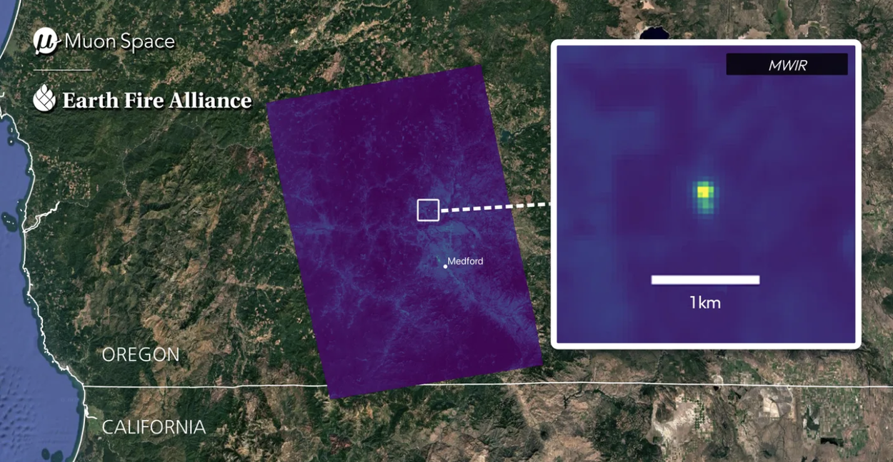 FireSat 위성이 AI로 감지한 산불 영상과 감시 지도